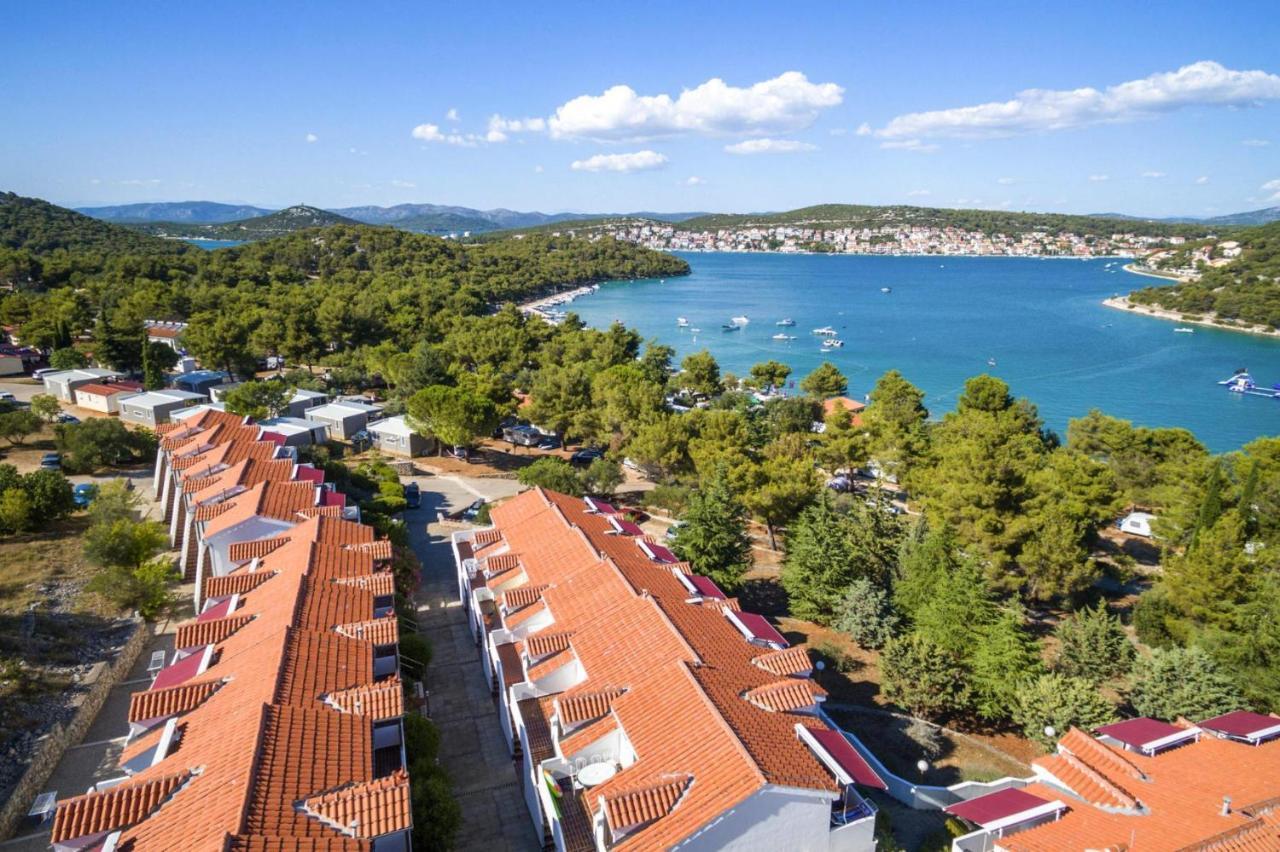 Belvilla Apartments In Holiday Resort Jezera Village, Island Murter Tisno Buitenkant foto